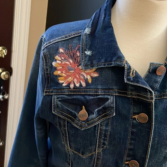 Nanette Lepore Embroidered Floral Denim Jacket Size S - Picture 4 of 14